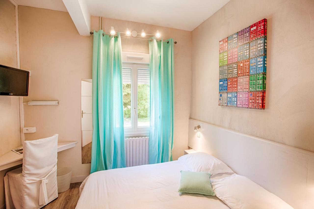 Logis Hotel Restaurant L'Ile De Sees Mace Phòng bức ảnh